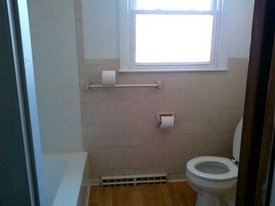 16 Wood Rd, Middletown, RI 02842 - photo 5