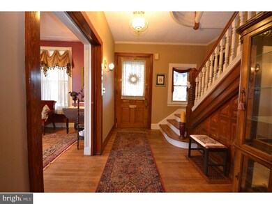 39 Owen Ave, Lansdowne, PA 19050 - photo 4