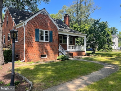 7720 Lee Ave, Alexandria, VA 22308 - photo 2