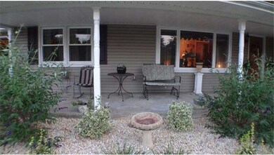 6256 Fairway Ln, Allentown, PA 18106 - photo 2