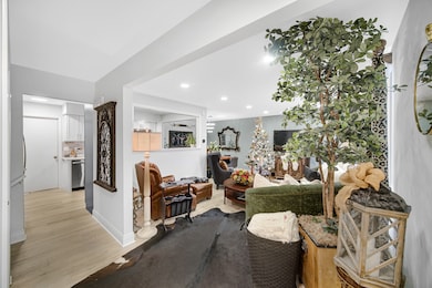 7332 W 155th St unit 727332, Orland Park, IL 60462 - photo 5