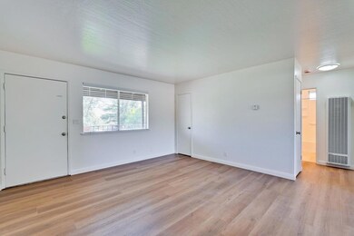 7537 Rogers Ln unit 4, Gilroy, CA 95020 - photo 2