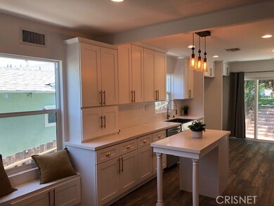 4626 Don Pio Dr, Woodland Hills, CA 91364 - photo 5