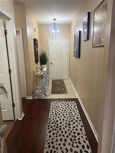 43216 Pendleton Cir unit 63, Sterling Heights, MI 48313 - photo 4