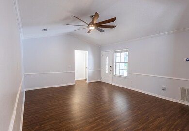 7368 Gordon Evans Road Gary Dean Photogr