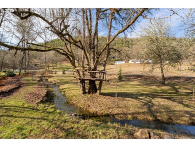 762 San Souci Dr, Roseburg, OR 97471 - photo 7