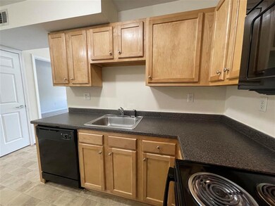 20 Sentinel Ct unit 103, Manchester, NH 03103 - photo 6