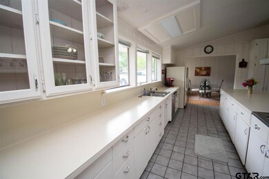 3142 3142 S Donnybrook, Tyler, TX 75701 - photo 4