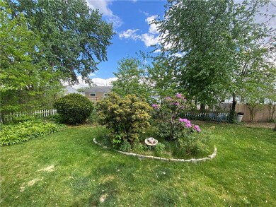 136 Pomham St, Cranston, RI 02910 - photo 5