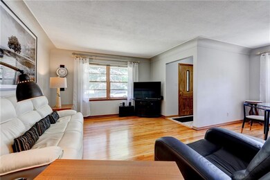 3852 Valdez Dr, Des Moines, IA 50310 - photo 3