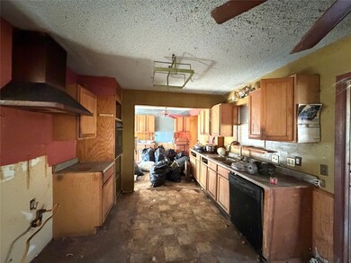 1301 Churchill Way, Sherman, TX 75092 - photo 4