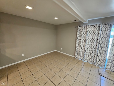 6312 Commons Dr, Indianapolis, IN 46254 - photo 6