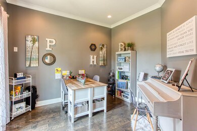 17101 Shakes Creek Dr-7