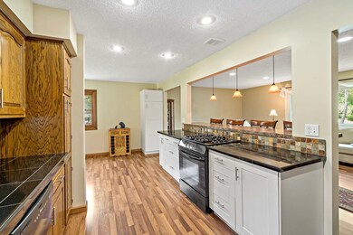 5077 Westmill Rd, Minnetonka, MN 55345 - photo 5