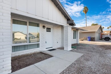 3224 N Ellis St-4