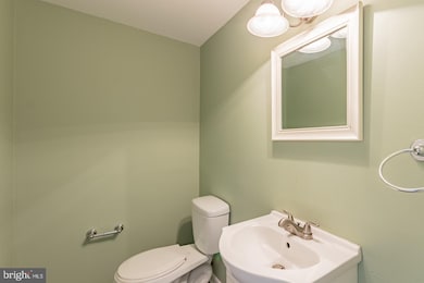 108 Stuart Ave, Downingtown, PA 19335 - photo 5