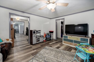 1656 N Hayes Ave-7