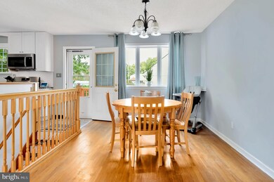 737 W 12th St, New Castle, DE 19720 - photo 6