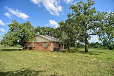 1674 Old McDade Rd unit A, Elgin, TX 78621 - photo 5