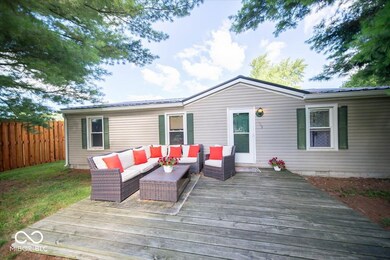 109 Elm Ave, Sheridan, IN 46069 - photo 5