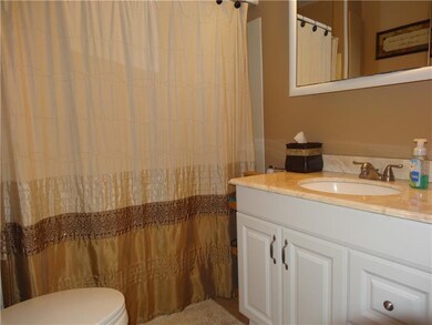 Completely updated full bath.