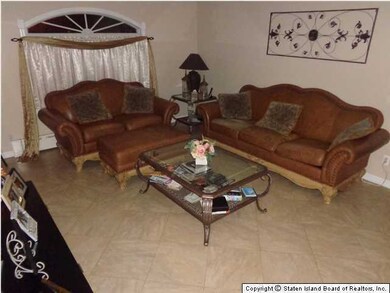 19 Edgegrove Ave, Staten Island, NY 10312 - photo 6