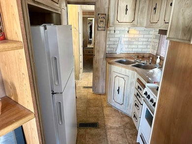 4065 E University Dr unit 54, Mesa, AZ 85205 - photo 3