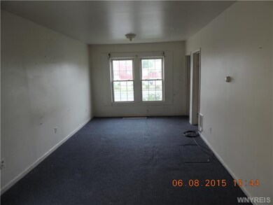 Living Room. Living room / dining room area.
