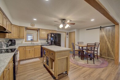 DSC_2721_2_3_4_5Interior01