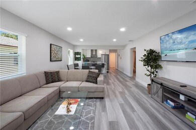 443 36th St, West Palm Beach, FL 33407 - photo 4