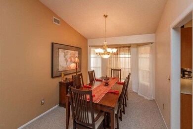 005_Dining Room