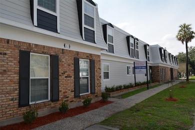 1419 Hawthorne St unit 2, Houston, TX 77006 - photo 2