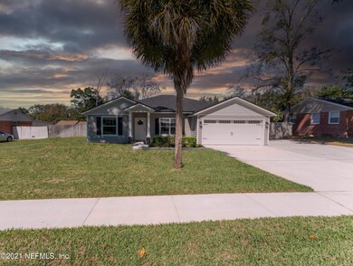 9729 Kline Rd, Jacksonville, FL 32246 - photo 2