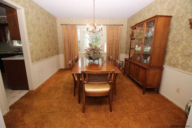 39 Memory Ln, Schenectady, NY 12306 - photo 4