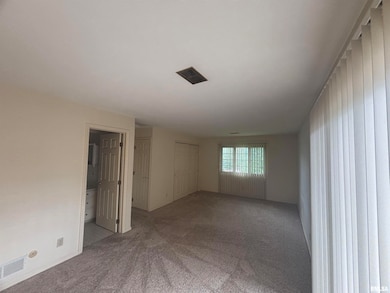 920 17th St, Moline, IL 61265 - photo 5