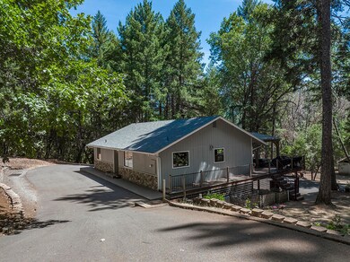 635 Minnow Ln, Wilderville, OR 97543 - photo 6