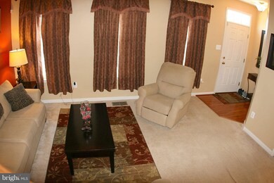 608 Tinker Rd, Middle River, MD 21220 - photo 3