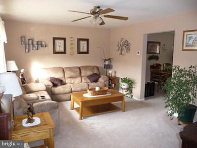 20 Quinter Ln, Temple, PA 19560 - photo 6