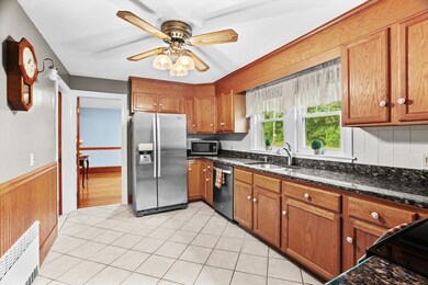 130 Pleasant View St, Methuen, MA 01844 - photo 4