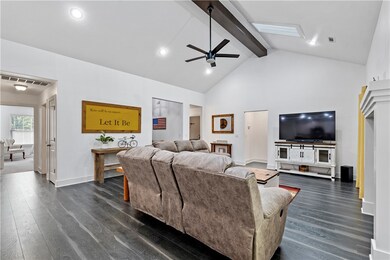 52 Clevelys Ln, Bella Vista, AR 72715 - photo 6