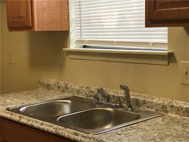 1605 S Sugar Ridge Rd, La Place, LA 70068 - photo 5