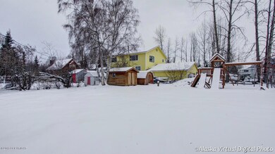 Yard Winter
