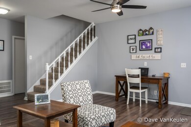 318 King St, Lowell, MI 49331 - photo 5