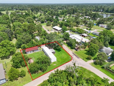 Outlined aerial shot clearly defines the boundarie
