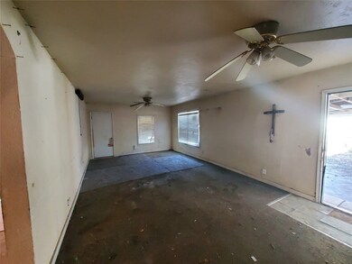 2215 Cresline St, Houston, TX 77093 - photo 5