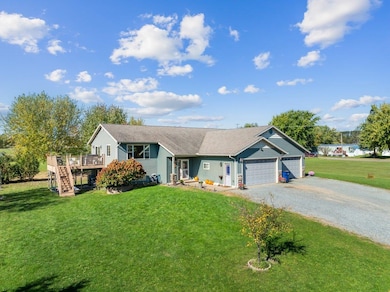 725 Plisch St, Athens, WI 54411 - photo 3