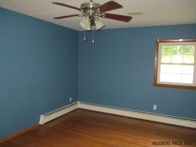 7 Meadowlark Ln, Wynantskill, NY 12198 - photo 5