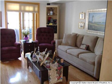 unlisted-address, Staten Island, NY 10308 - photo 3