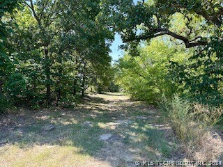 View of driveway