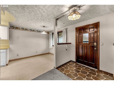 3704 NE 45th St, Vancouver, WA 98661 - photo 7